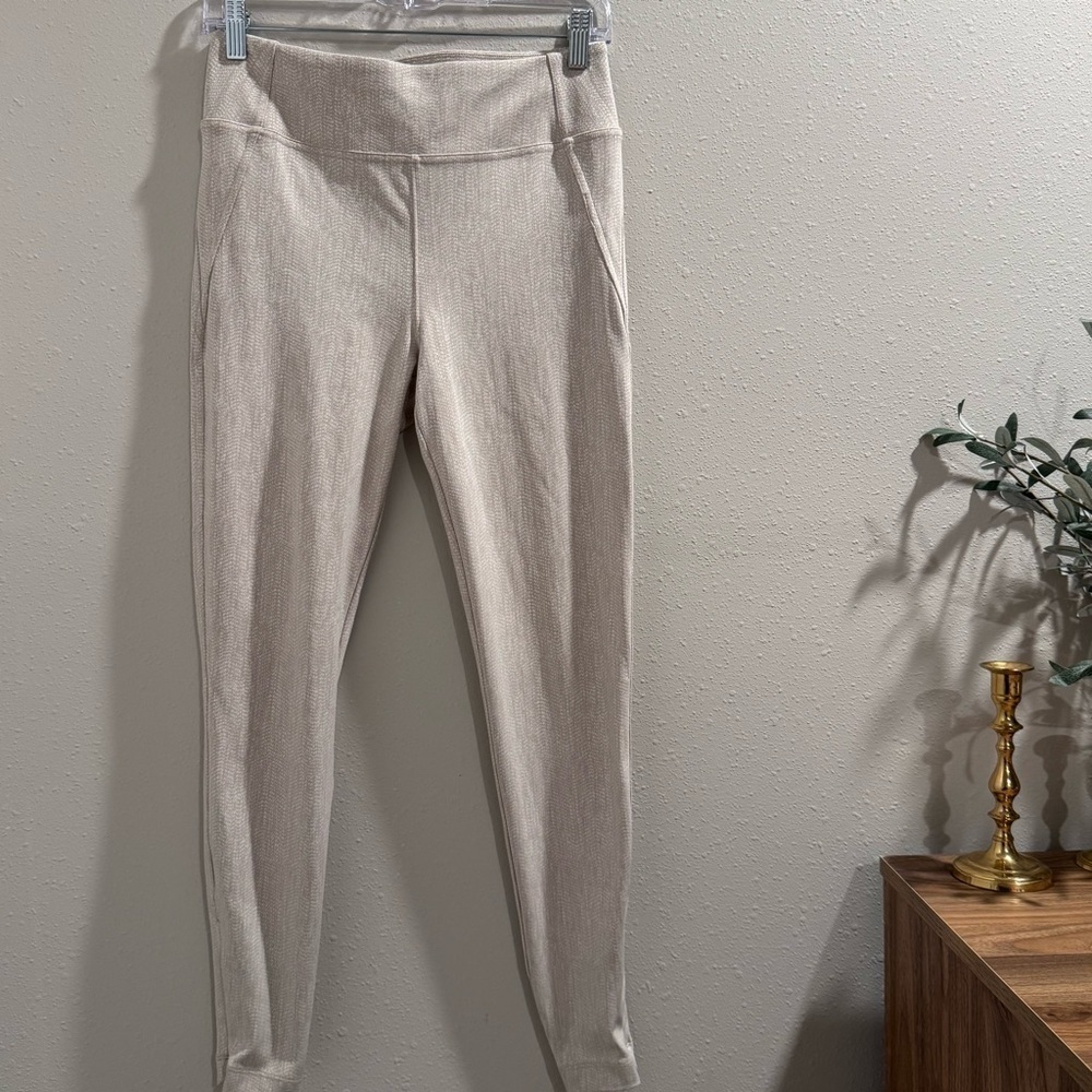 Athleta Small Tan Delancey Skyline Textured Herringbone Tight Comfort Stretch
